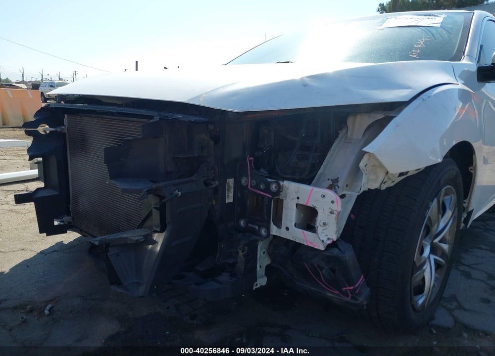 2018 HONDA CIVIC LX VIN: 2HGFC2F55JH528843