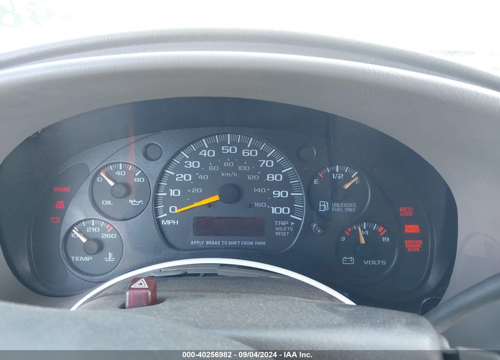 1999 CHEVROLET ASTRO VIN: 1GCDM19W4XB182058