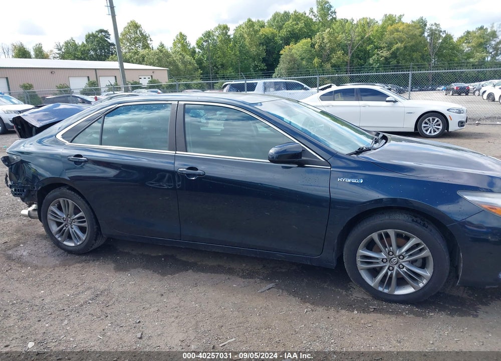 2015 TOYOTA CAMRY HYBRID SE VIN: 4T1BD1FK5FU162716