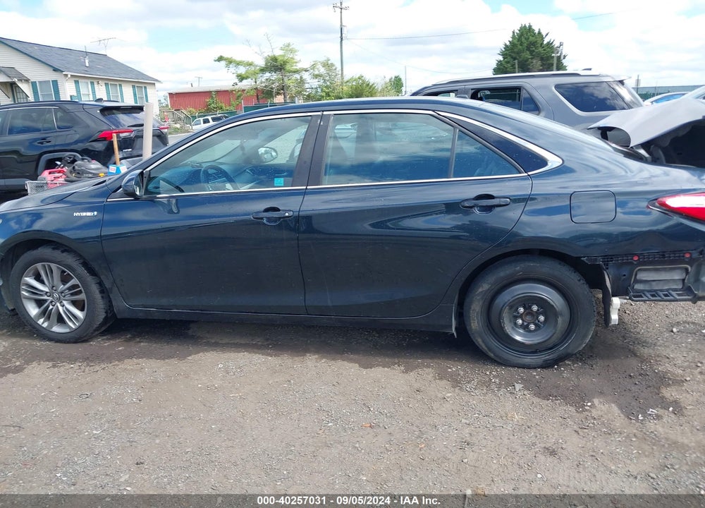 2015 TOYOTA CAMRY HYBRID SE VIN: 4T1BD1FK5FU162716