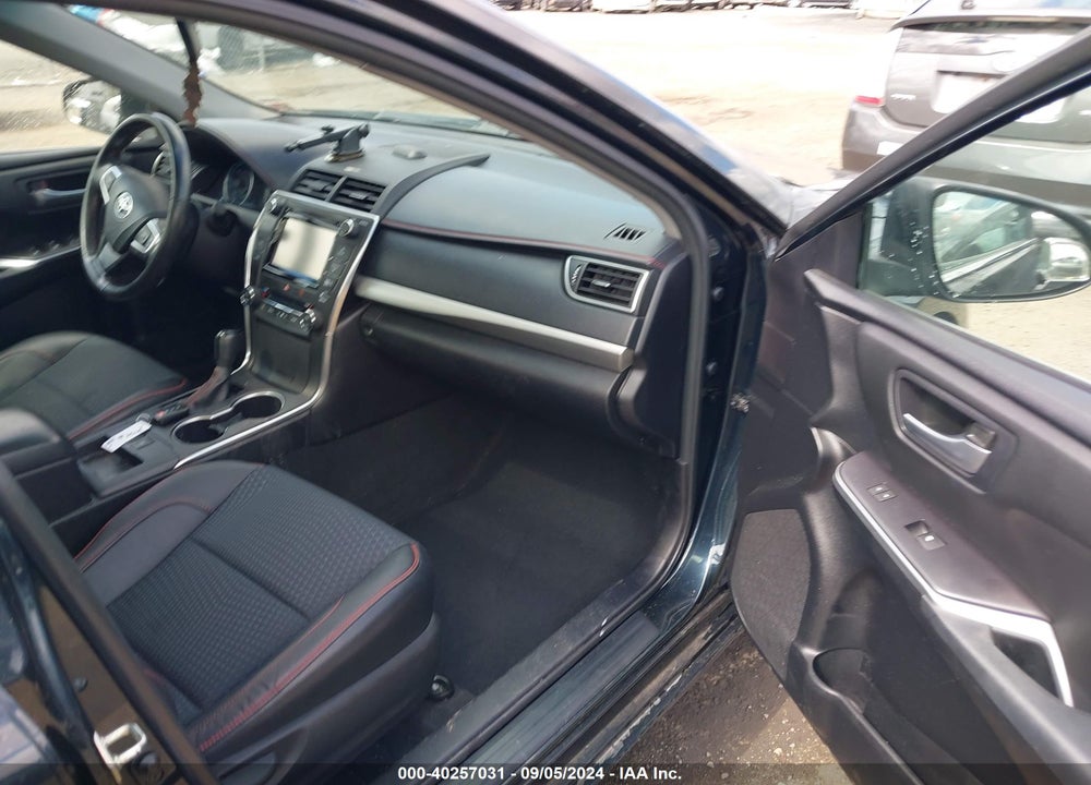 2015 TOYOTA CAMRY HYBRID SE VIN: 4T1BD1FK5FU162716