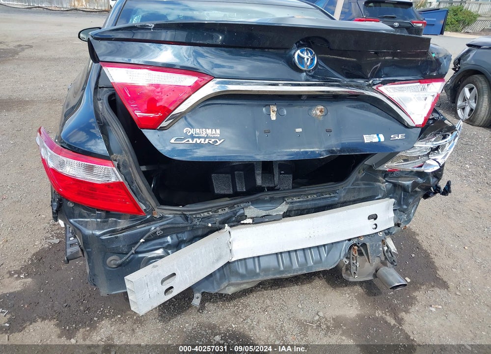 2015 TOYOTA CAMRY HYBRID SE VIN: 4T1BD1FK5FU162716