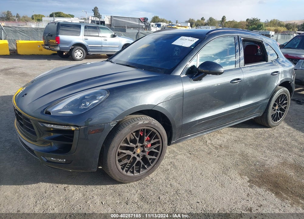 2017 PORSCHE MACAN GTS VIN: WP1AG2A54HLB55066