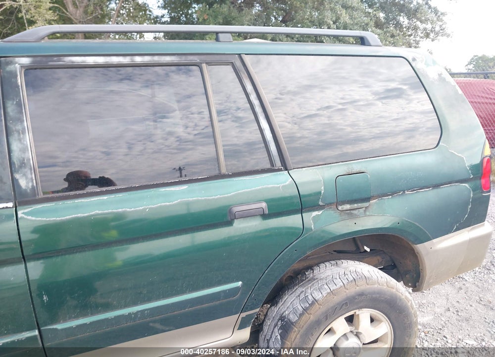 2001 MITSUBISHI MONTERO SPORT XLS VIN: JA4LS31H41P029386