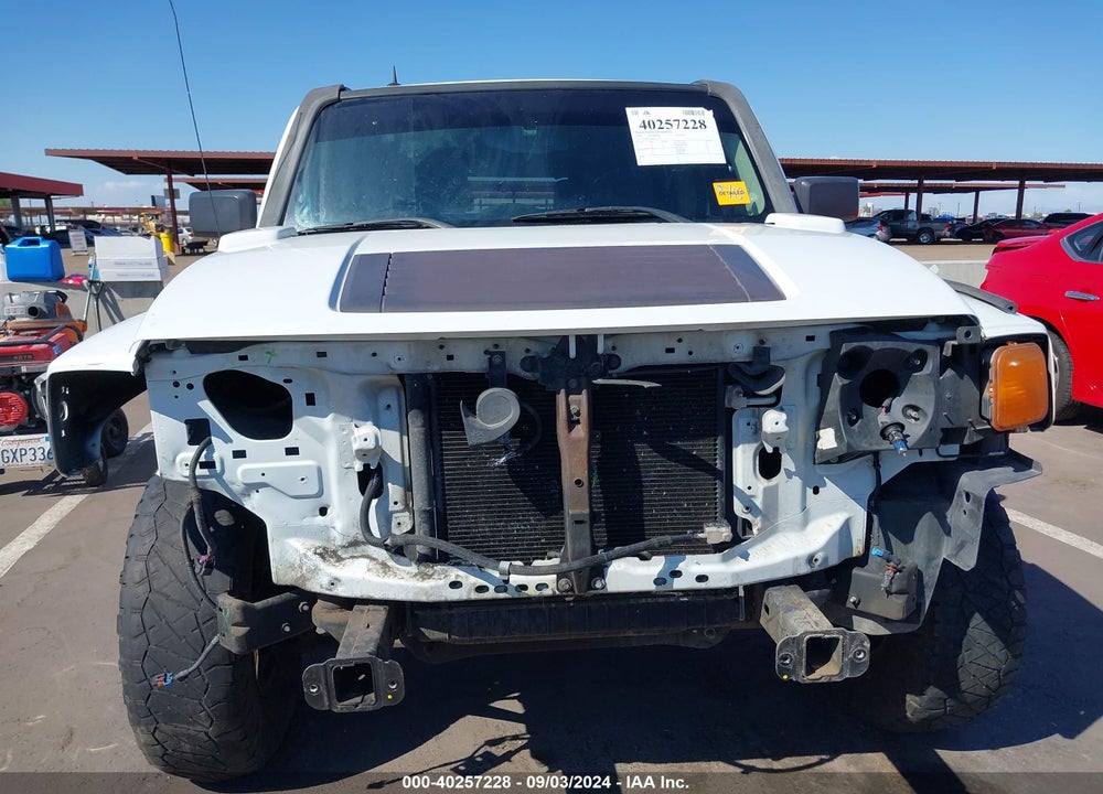 2006 HUMMER H3 SUV VIN: 5GTDN136868111732