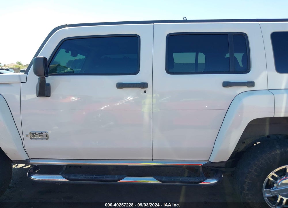 2006 HUMMER H3 SUV VIN: 5GTDN136868111732