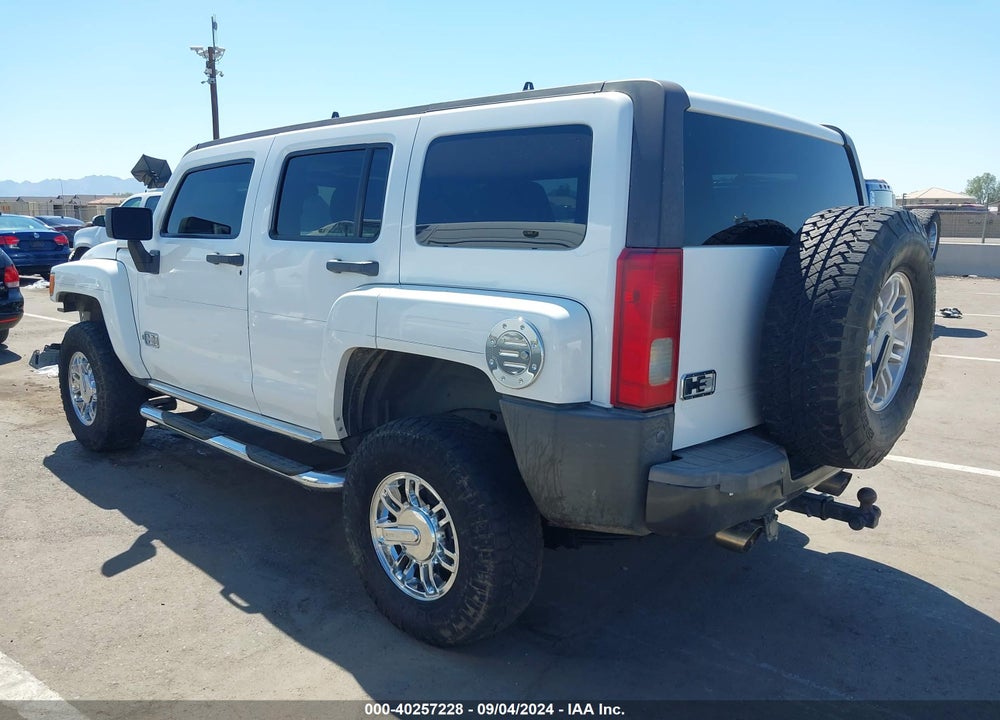2006 HUMMER H3 SUV VIN: 5GTDN136868111732