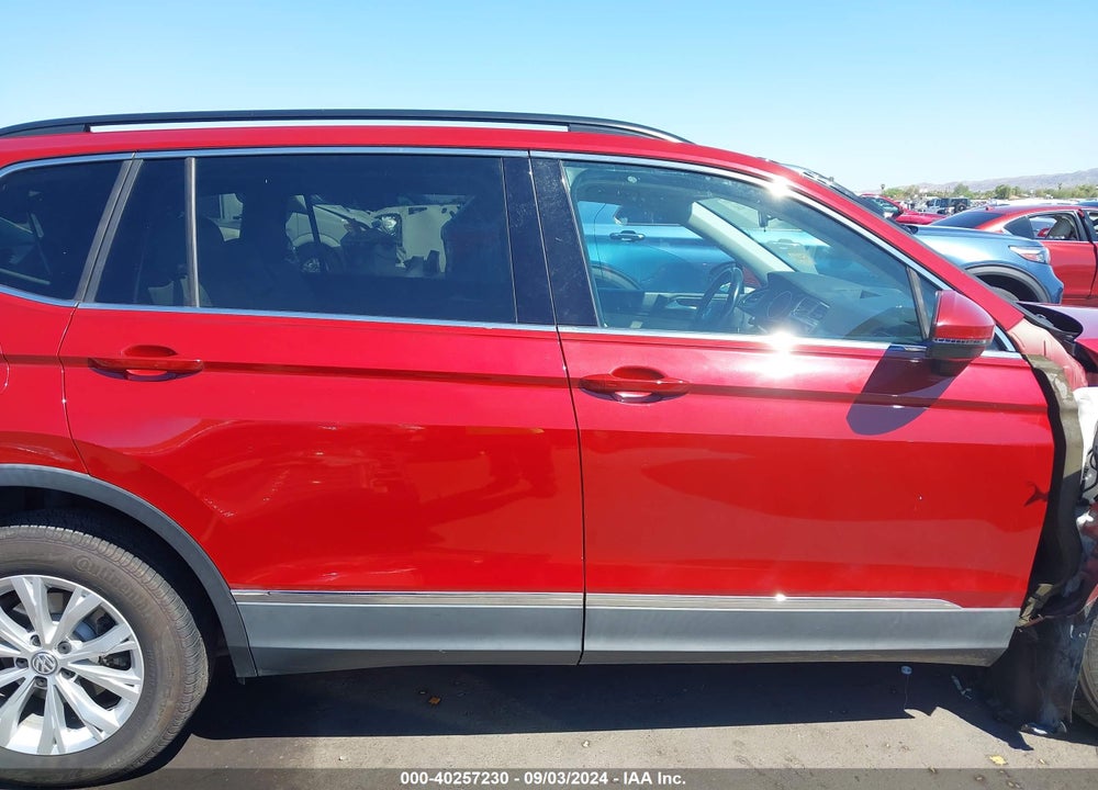 2018 VOLKSWAGEN TIGUAN 2.0T SE/2.0T SEL VIN: 3VV3B7AX5JM011393