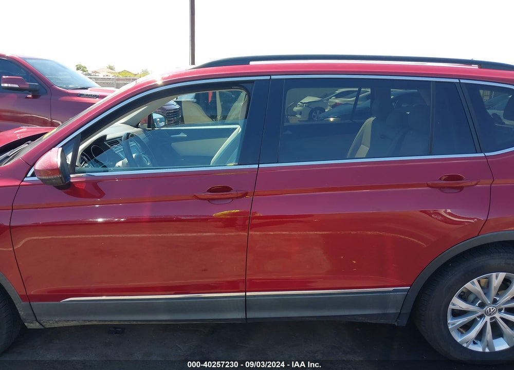 2018 VOLKSWAGEN TIGUAN 2.0T SE/2.0T SEL VIN: 3VV3B7AX5JM011393