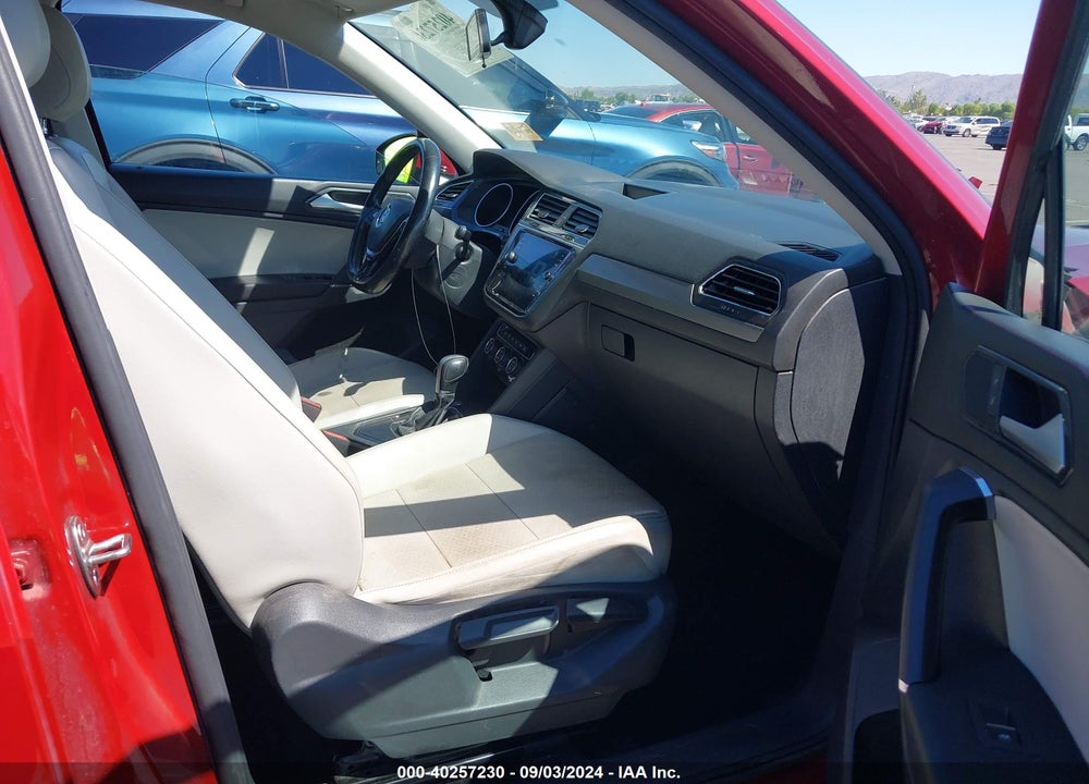 2018 VOLKSWAGEN TIGUAN 2.0T SE/2.0T SEL VIN: 3VV3B7AX5JM011393
