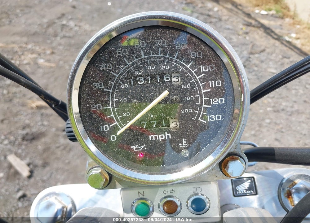 2004 HONDA VT1100 VIN: 1HFSC18084A800173