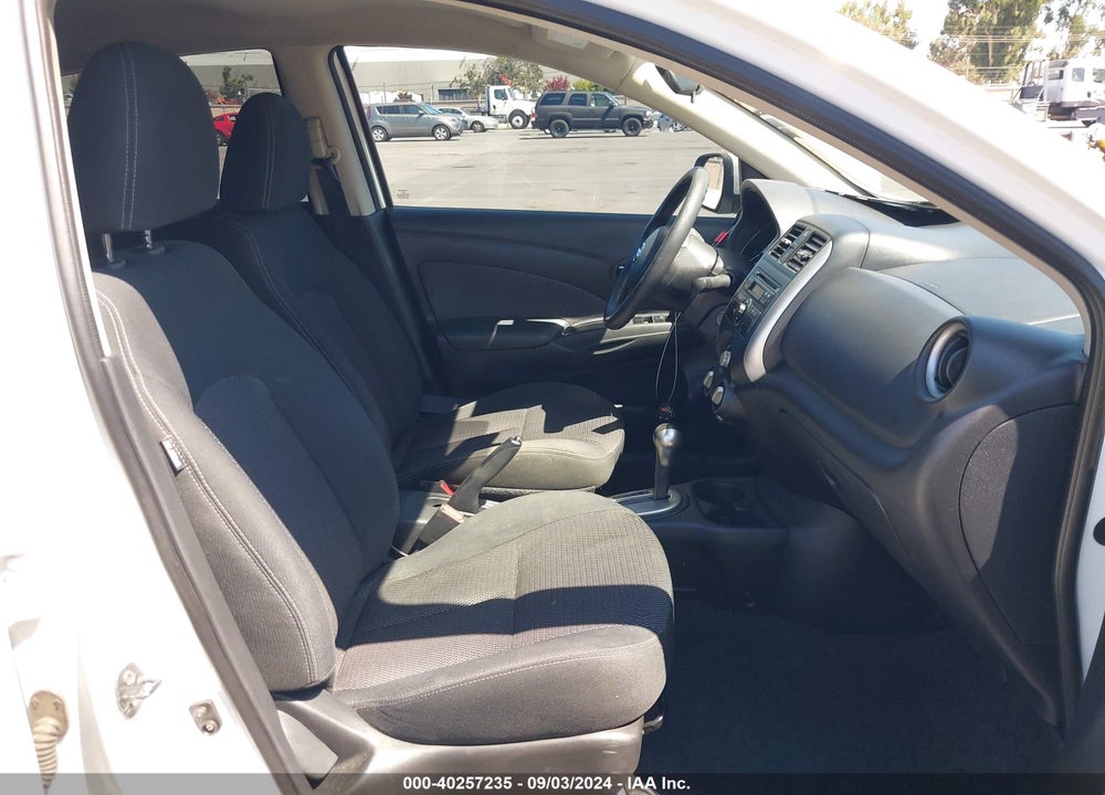 2014 NISSAN VERSA 1.6 SV VIN: 3N1CN7AP3EL837051
