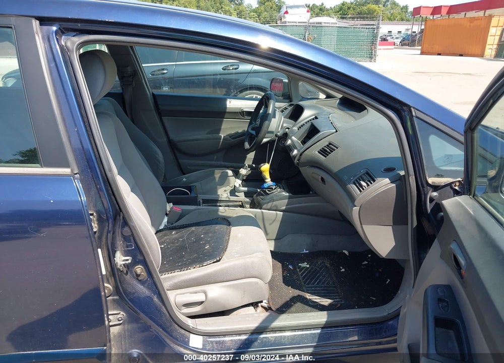 2006 HONDA CIVIC DX VIN: 1HGFA15296L068118
