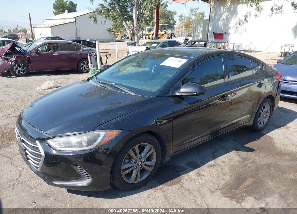 2017 HYUNDAI ELANTRA SE VIN: 5NPD84LF1HH089612