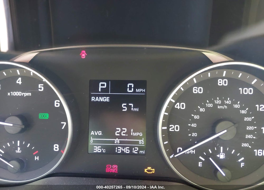 2017 HYUNDAI ELANTRA SE VIN: 5NPD84LF1HH089612