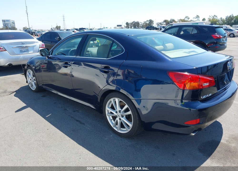 2006 LEXUS IS 350 VIN: JTHBE262765000666