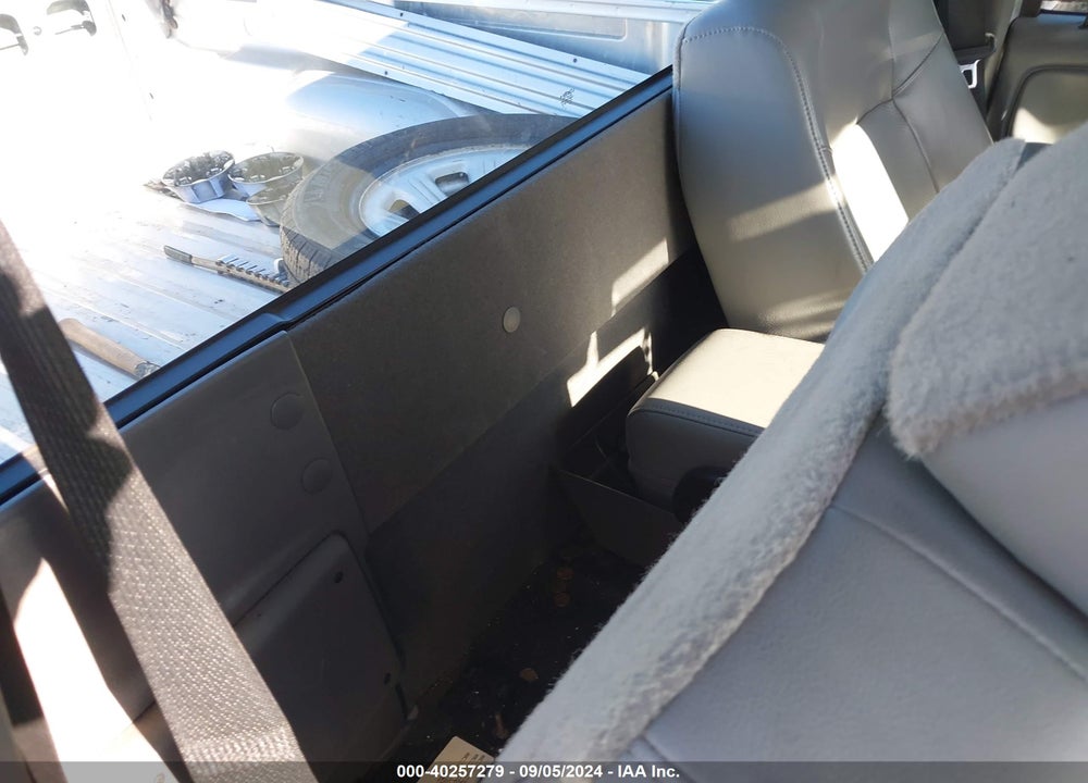 2011 FORD RANGER XL VIN: 1FTKR1AD8BPA37457