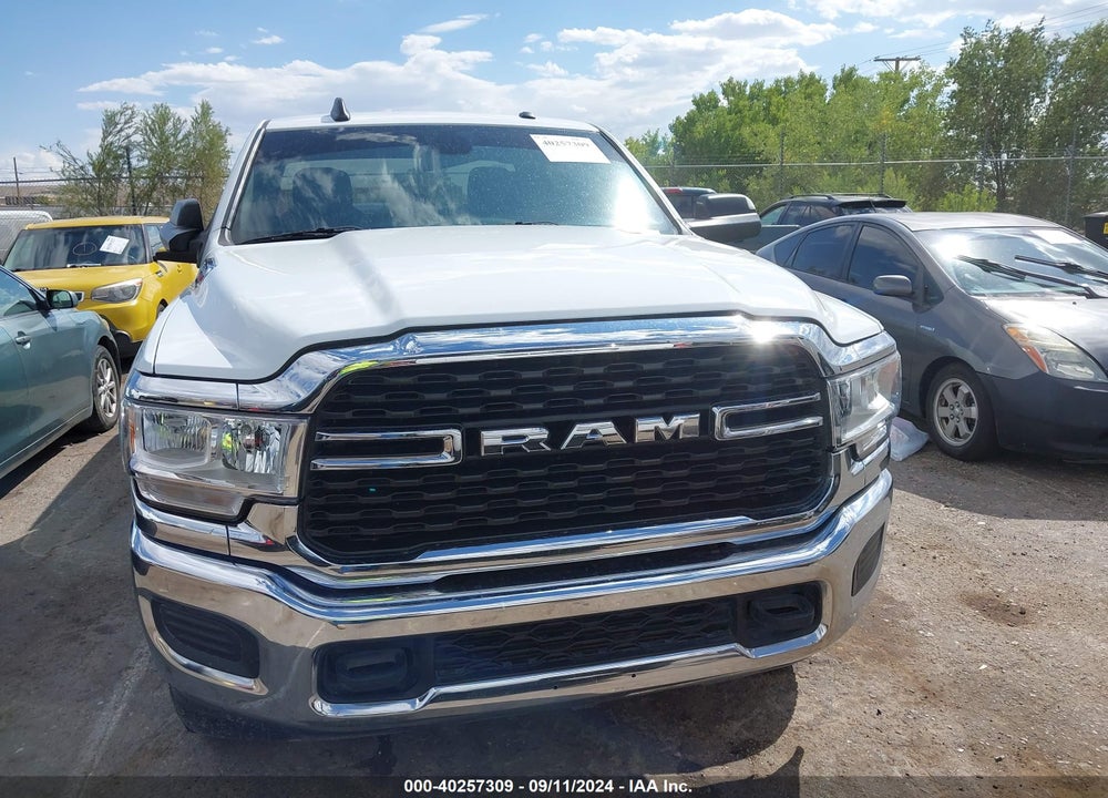 2022 RAM 2500 BIG HORN 4X4 6'4 BOX VIN: 3C6UR5DL8NG297182