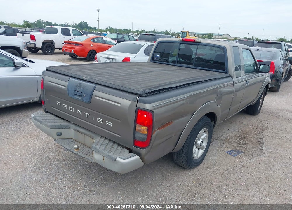 2004 NISSAN FRONTIER XE VIN: 1N6DD26T44C483013