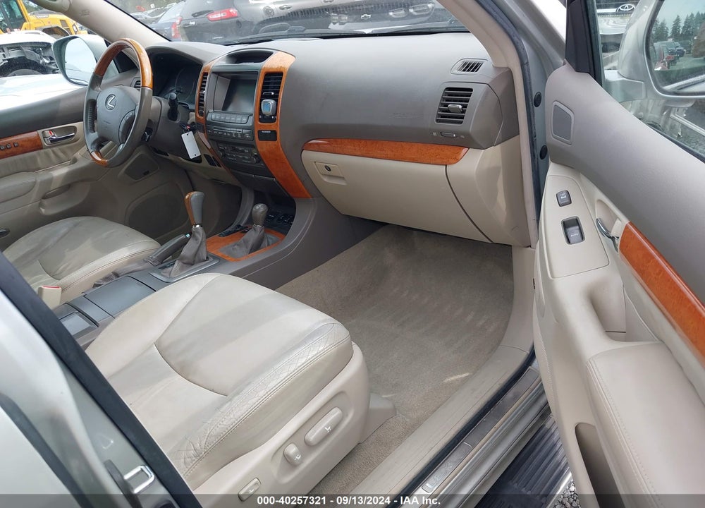 2005 LEXUS GX 470 VIN: JTJBT20X450089052