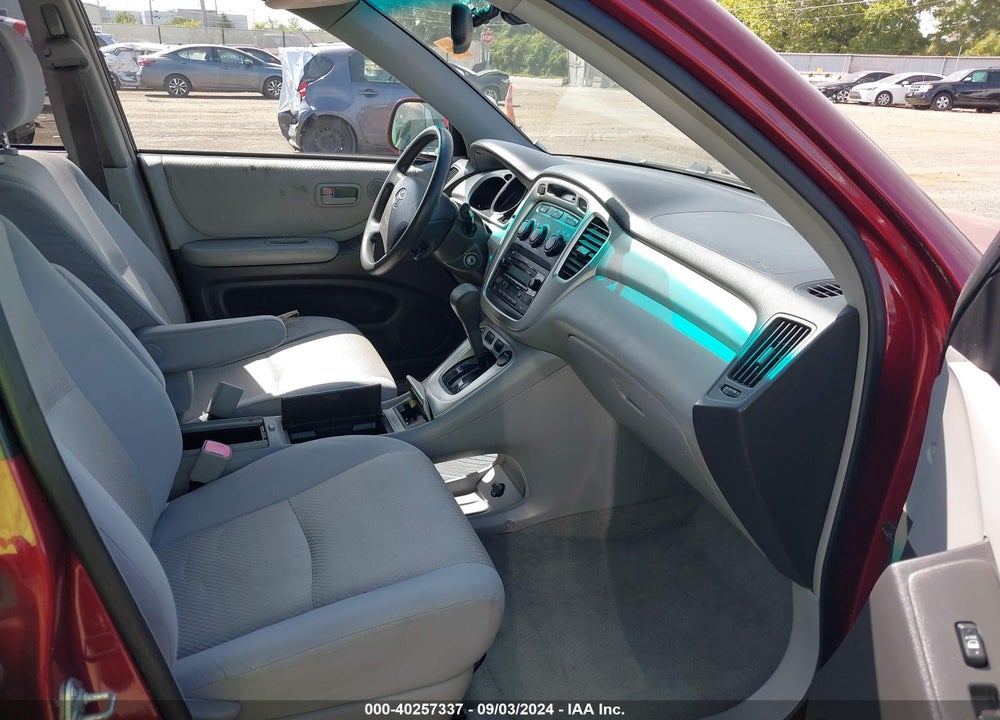 2005 TOYOTA HIGHLANDER V6 VIN: JTEDP21A650049903
