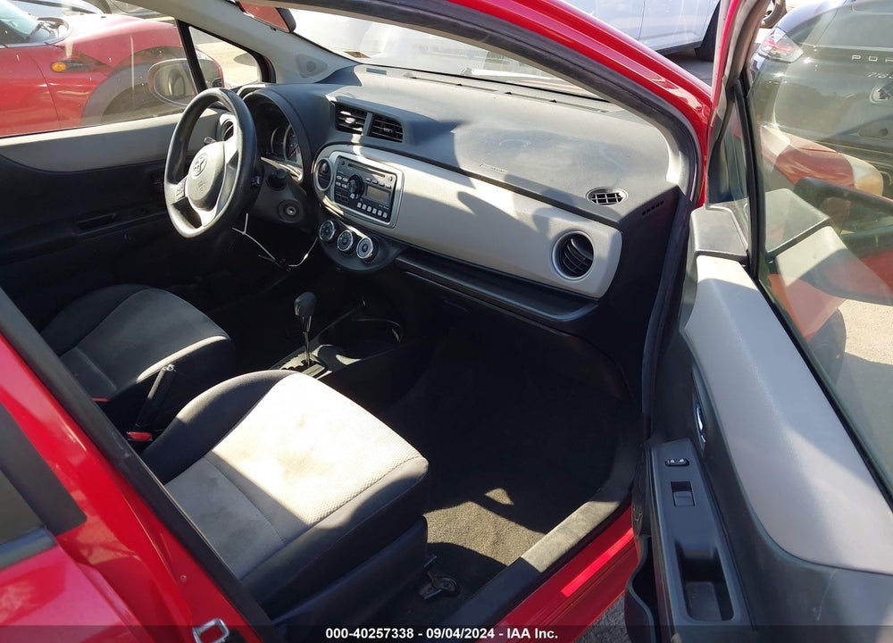2014 TOYOTA YARIS LE (TMC/CBU PLANT) VIN: JTDKTUD32ED575504