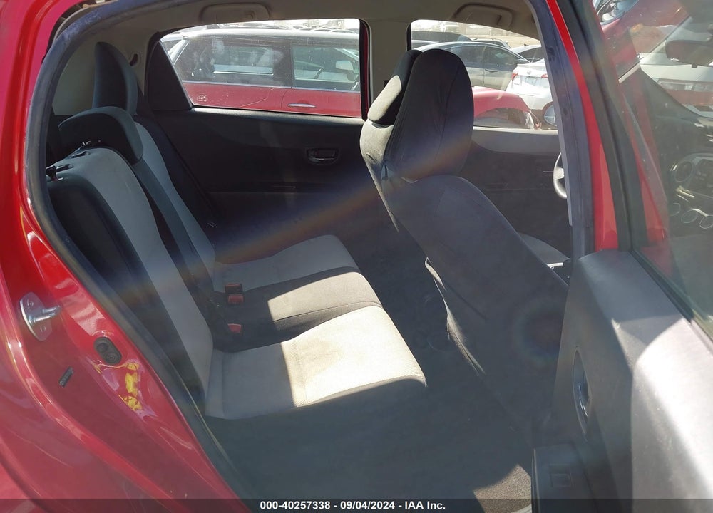 2014 TOYOTA YARIS LE (TMC/CBU PLANT) VIN: JTDKTUD32ED575504