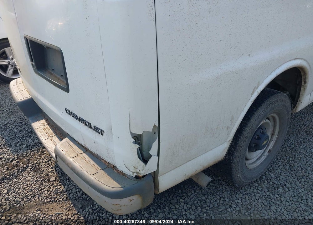1999 CHEVROLET EXPRESS VIN: 1GCHG35R9X1135294