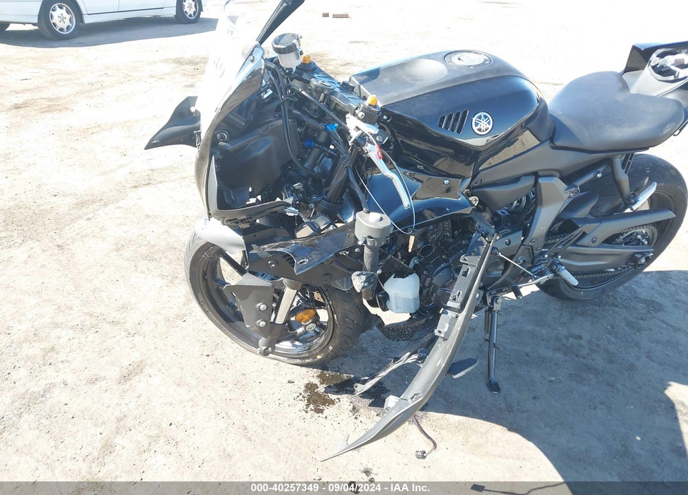 2024 YAMAHA YZFR7 VIN: JYARM38Y7RA003147