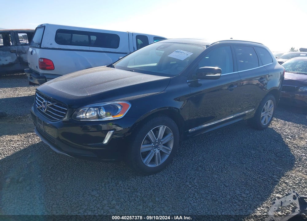 2017 VOLVO XC60 T5 INSCRIPTION VIN: YV440MRU3H2013062