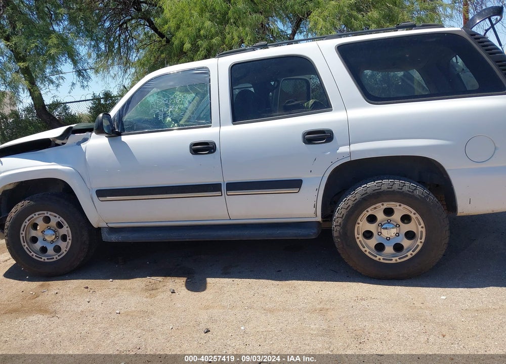 2005 CHEVROLET TAHOE LS VIN: 1GNEK13T85R213963