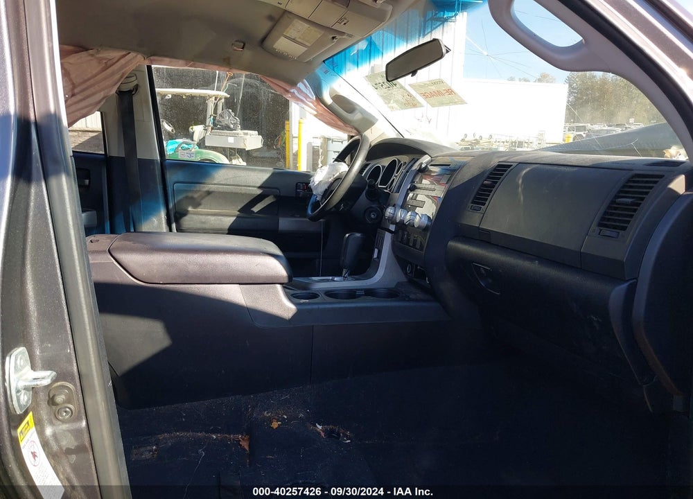 2012 TOYOTA TUNDRA GRADE 5.7L V8 VIN: 5TFUY5F11CX218032