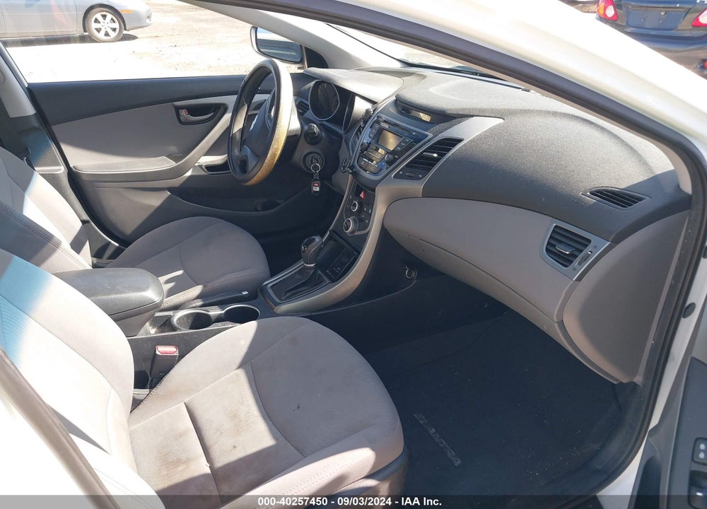 2016 HYUNDAI ELANTRA SE VIN: 5NPDH4AE6GH666546