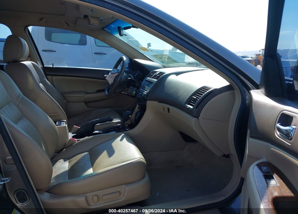 2006 HONDA ACCORD 3.0 EX VIN: 1HGCM66596A006956