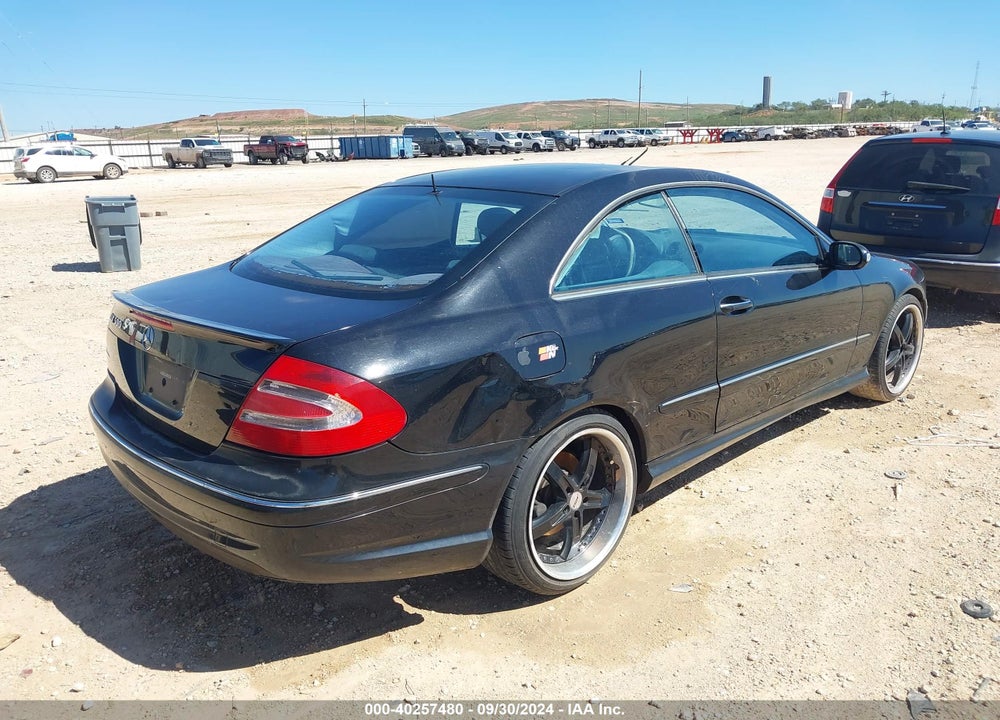 2004 MERCEDES-BENZ CLK 500 VIN: WDBTJ75JX4F104601