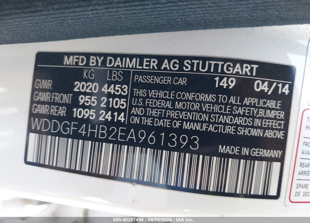 2014 MERCEDES-BENZ C 250 LUXURY/SPORT VIN: WDDGF4HB2EA961393