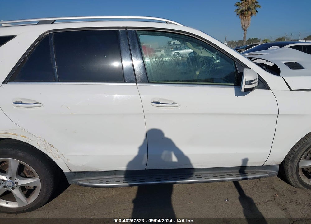 2017 MERCEDES-BENZ GLE 350 VIN: 4JGDA5JB8HA832733