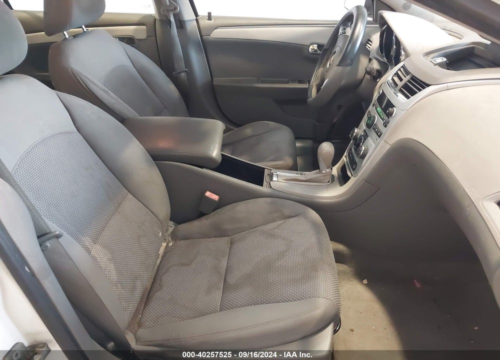 2010 CHEVROLET MALIBU LS VIN: 1G1ZA5E05AF278409