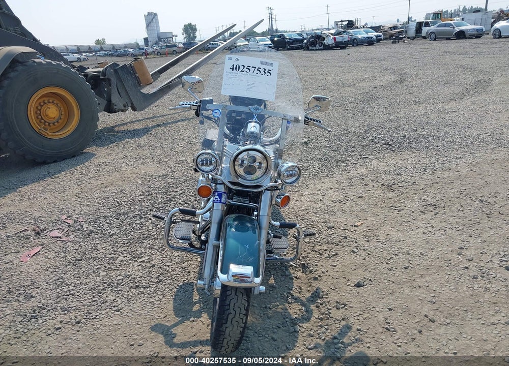 2001 HARLEY-DAVIDSON FLSTCI VIN: 1HD1BWB101Y078402