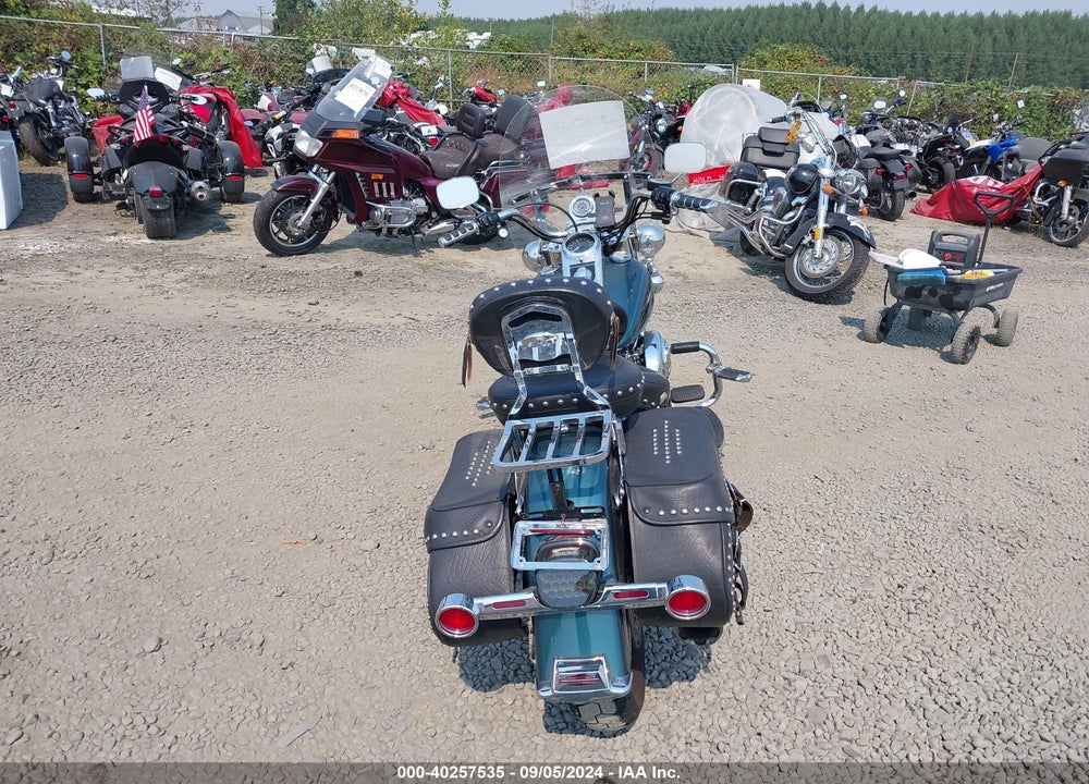 2001 HARLEY-DAVIDSON FLSTCI VIN: 1HD1BWB101Y078402