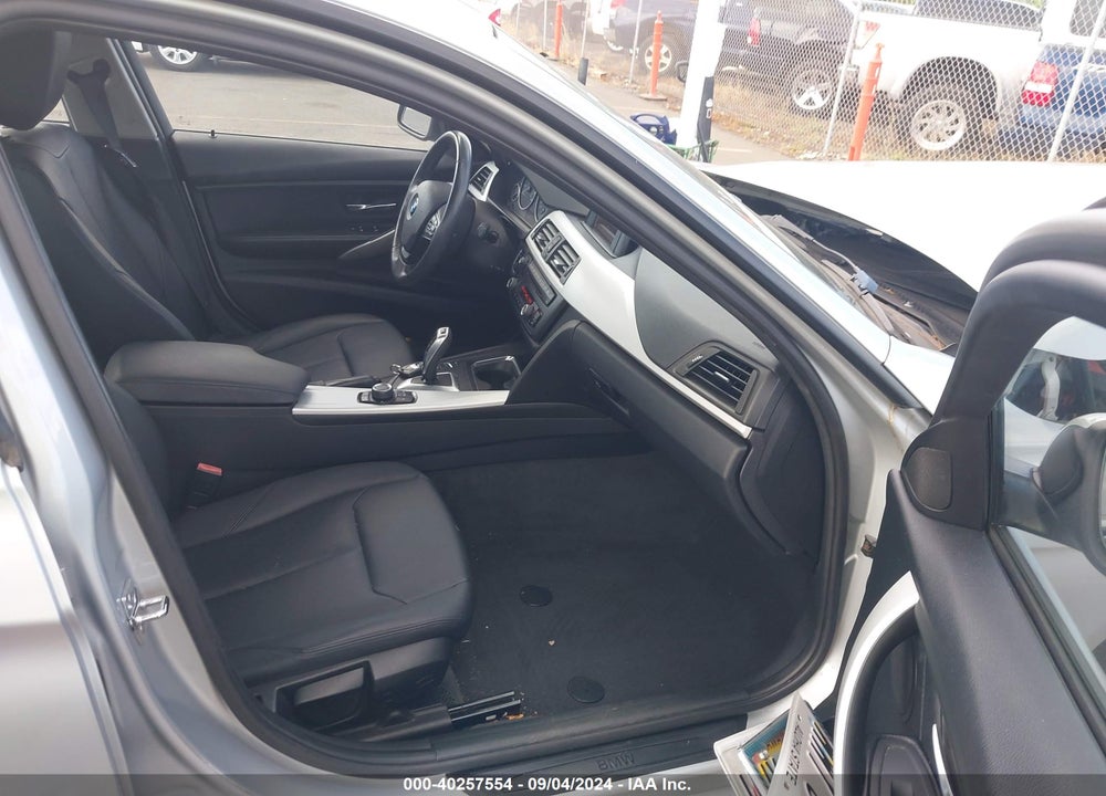 2012 BMW 328I VIN: WBA3A5G52CNN65587