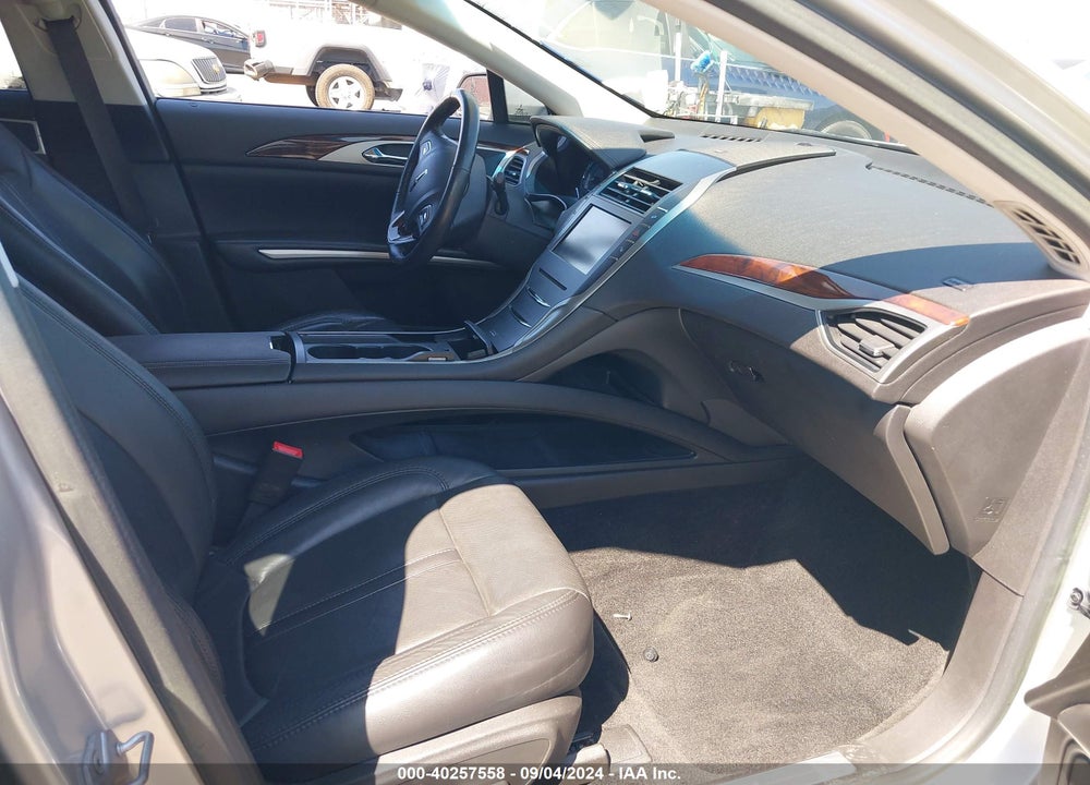 2013 LINCOLN MKZ HYBRID VIN: 3LN6L2LUXDR823080