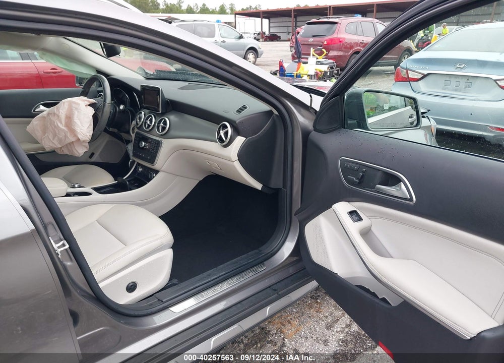 2015 MERCEDES-BENZ GLA-CLASS GLA 250 VIN: WDCTG4GB8FJ115031