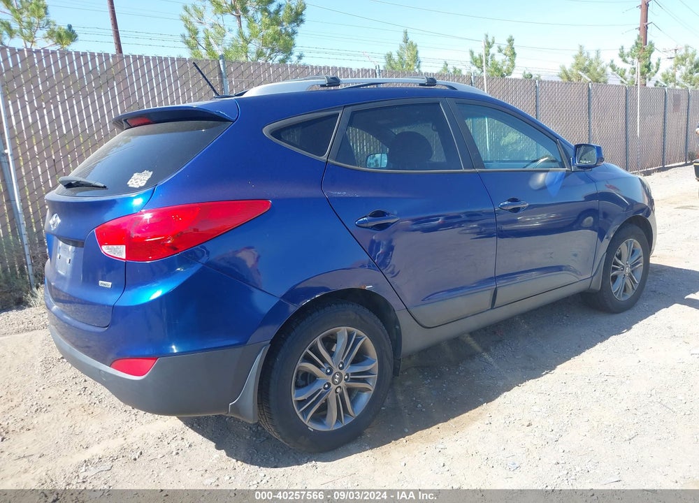 2015 HYUNDAI TUCSON SE VIN: KM8JUCAG3FU958665