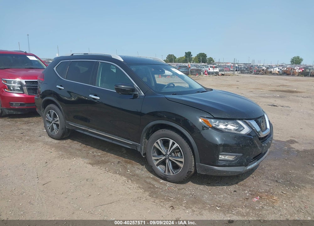 2017 NISSAN ROGUE SL VIN: 5N1AT2MV9HC882305