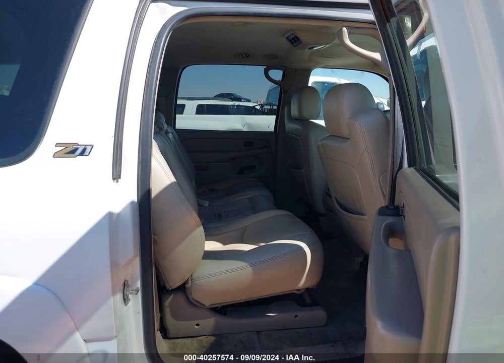 2004 CHEVROLET SUBURBAN 1500 Z71 VIN: 3GNFK16ZX4G304655