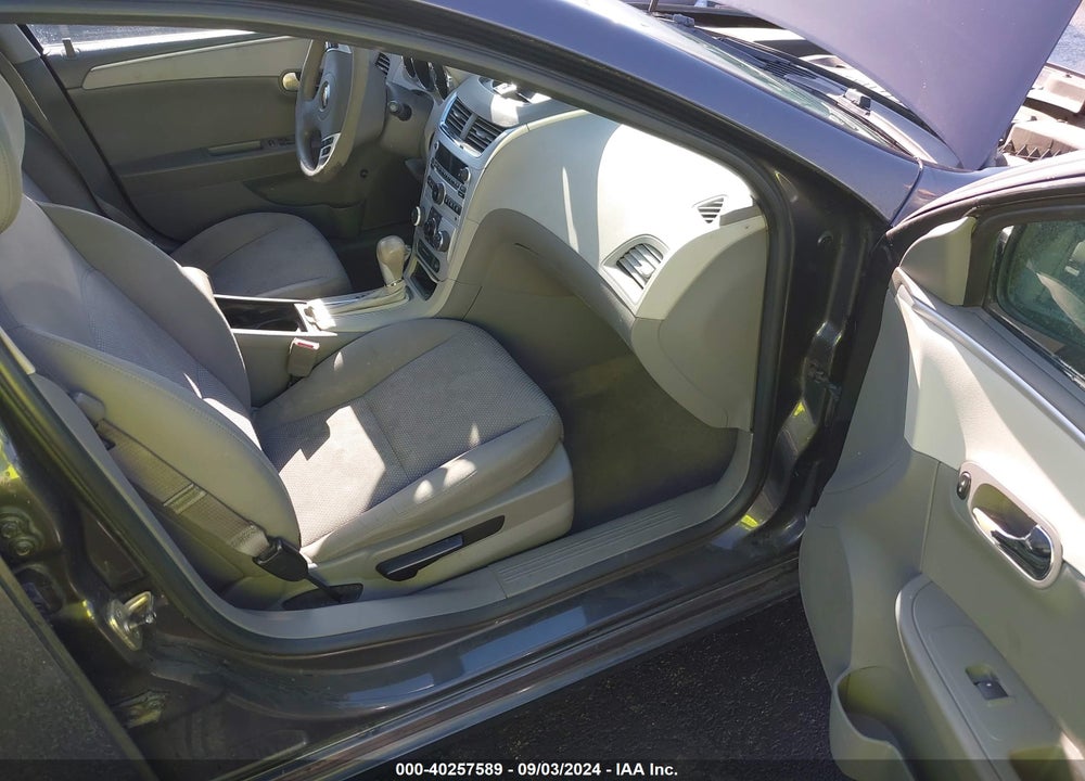 2011 CHEVROLET MALIBU LS VIN: 1G1ZB5E11BF302602
