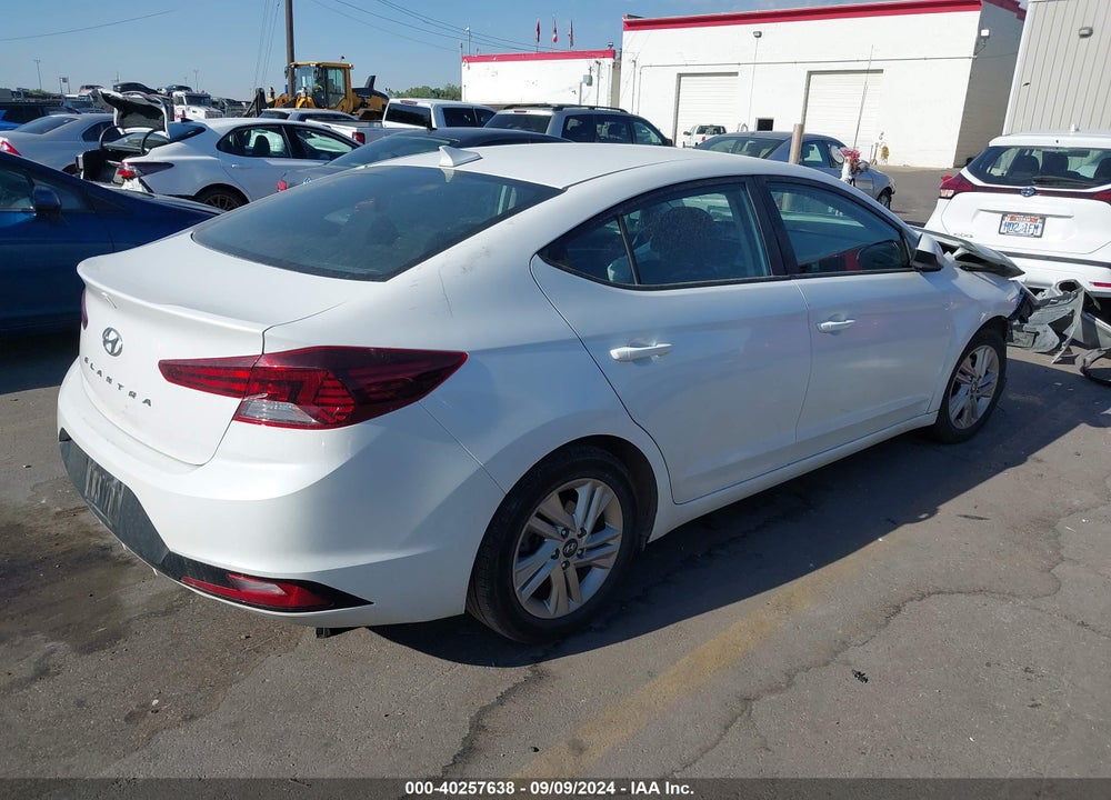 2019 HYUNDAI ELANTRA SEL VIN: 5NPD84LF7KH488192
