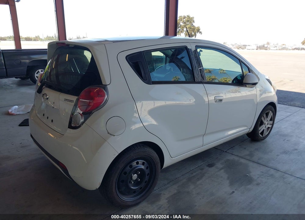 2014 CHEVROLET SPARK 1LT AUTO VIN: KL8CD6S90EC560745