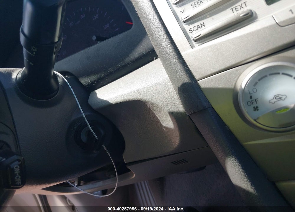 2010 TOYOTA CAMRY LE VIN: 4T4BF3EK3AR015851
